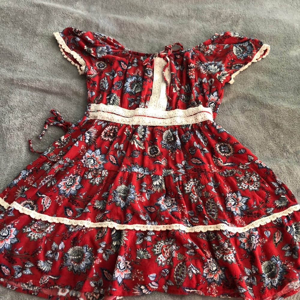Girls dress